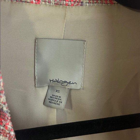 Halogen Women's Blazer in Pink and Cream Plaid - Picture 2 of 6